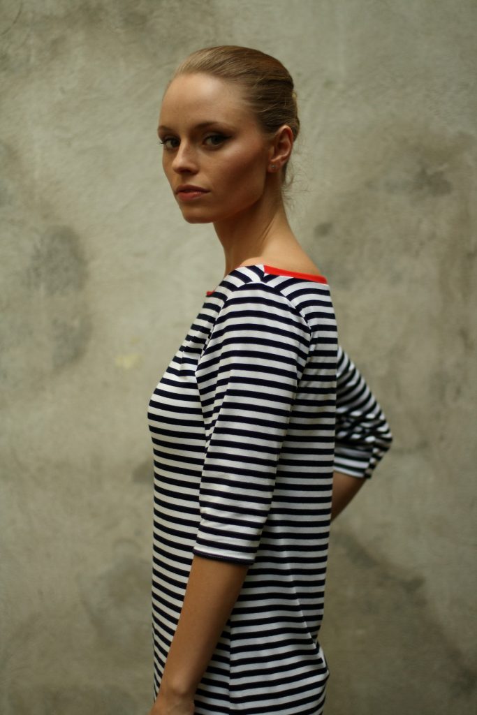 gestreiftes Jerseykleid, blau weiß