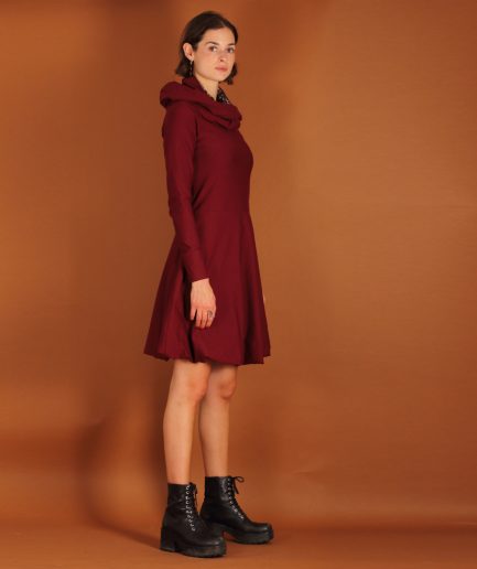 Ballonkleid mit Kapuze/Hoodie in weinrot