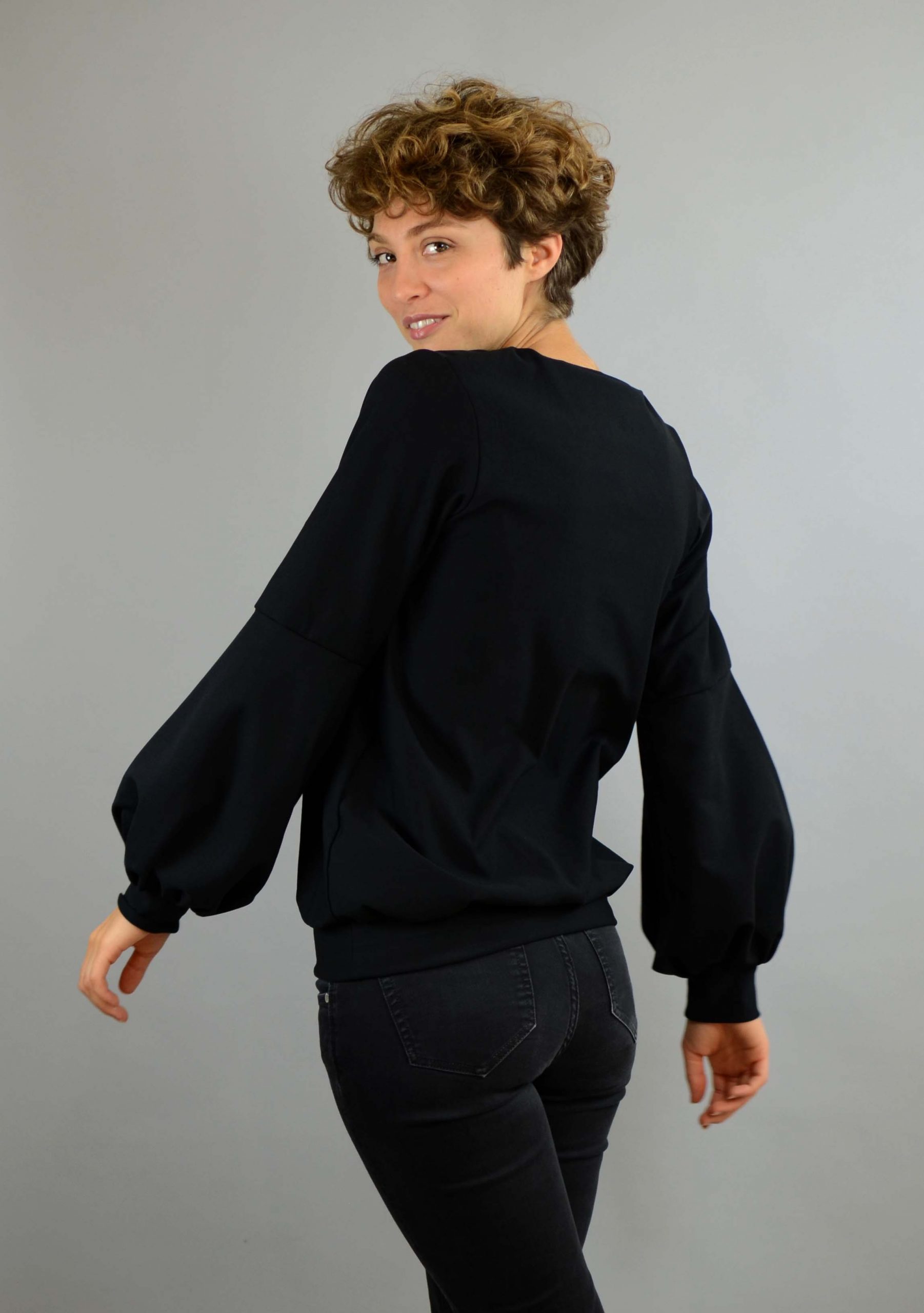 Pulli ballon schwarz sweater