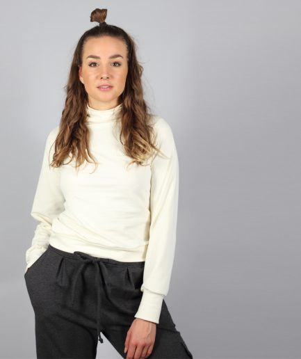 Turtleneck Pullover in creme weiß
