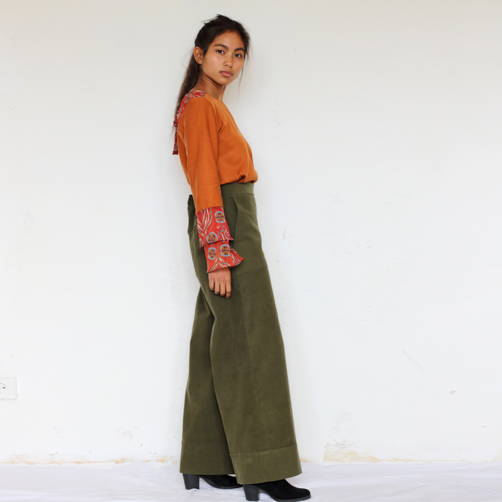 Hose_Hana_grün1 Olivegrüne Cordhose