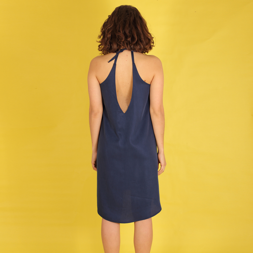 Tamira2 blaues Trägerkleid