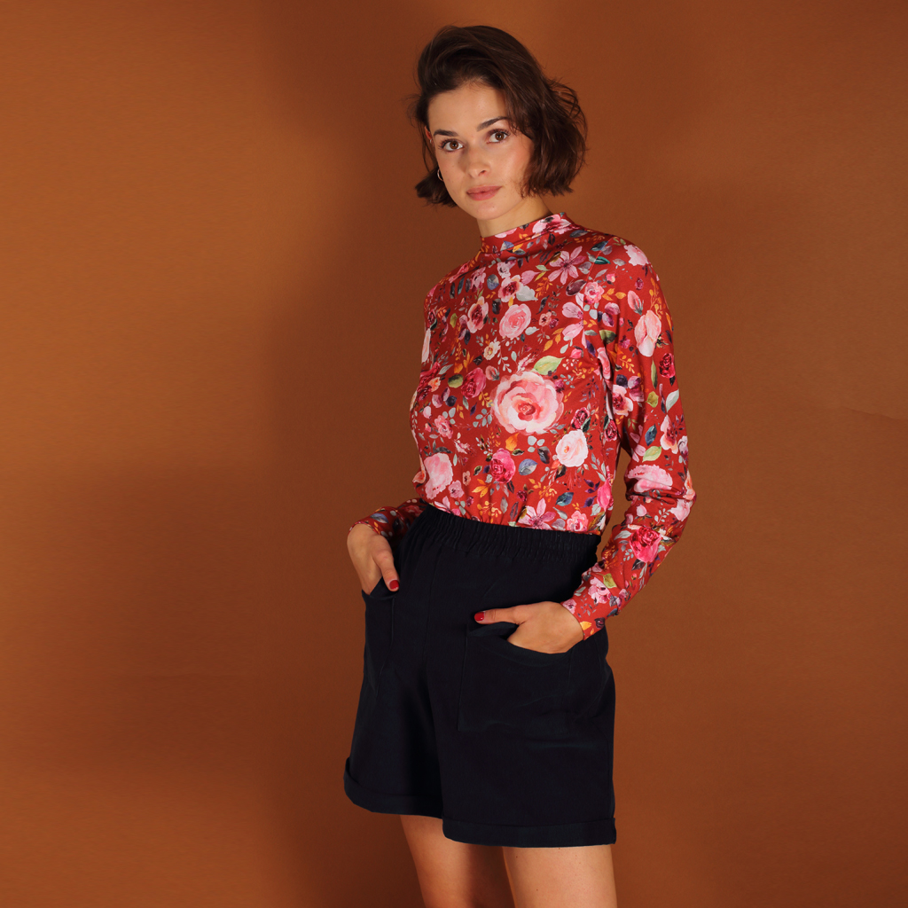 Shorts_Audre3 florales longsleeve