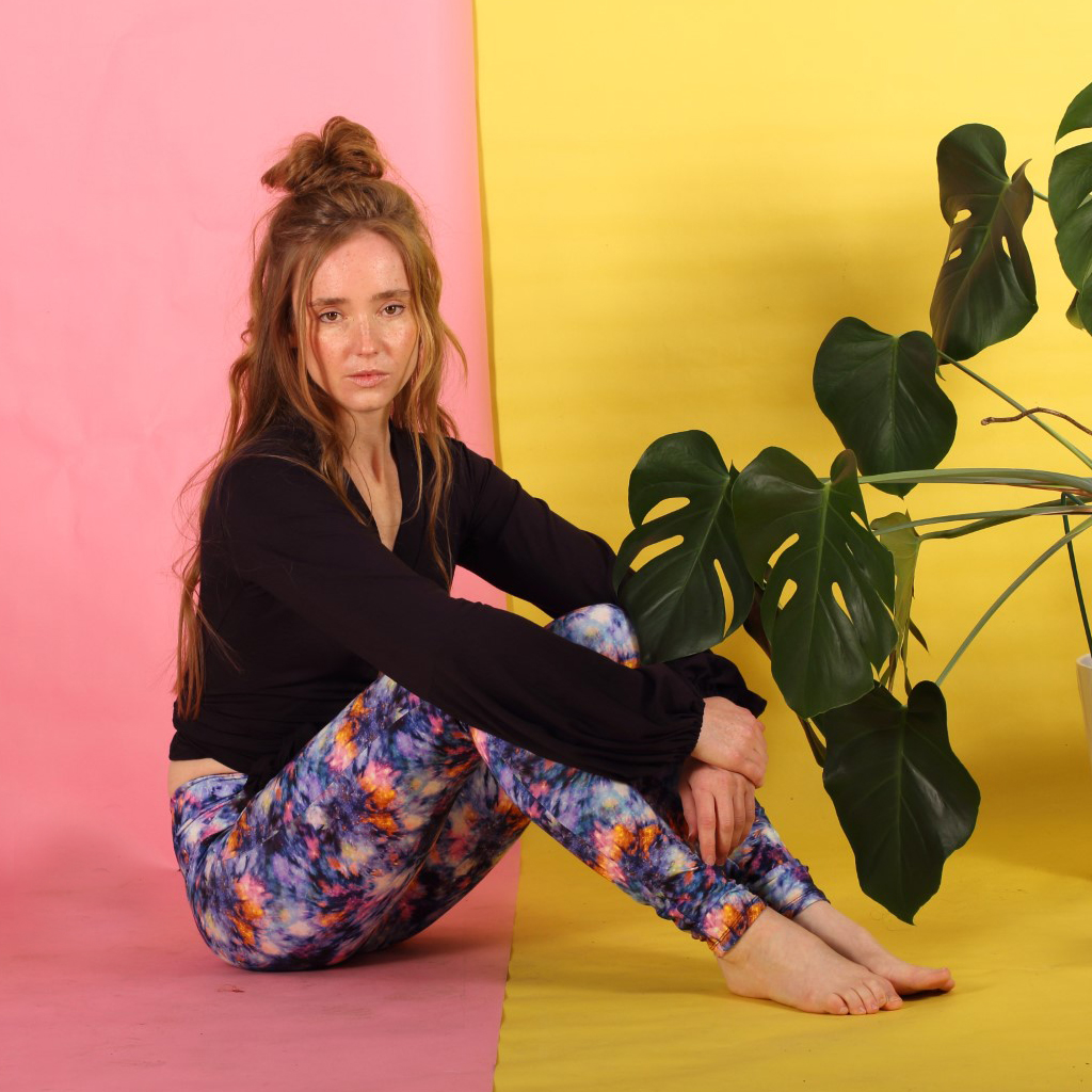 Leggings_Chara6 Leggings Chara mit Batikmuster