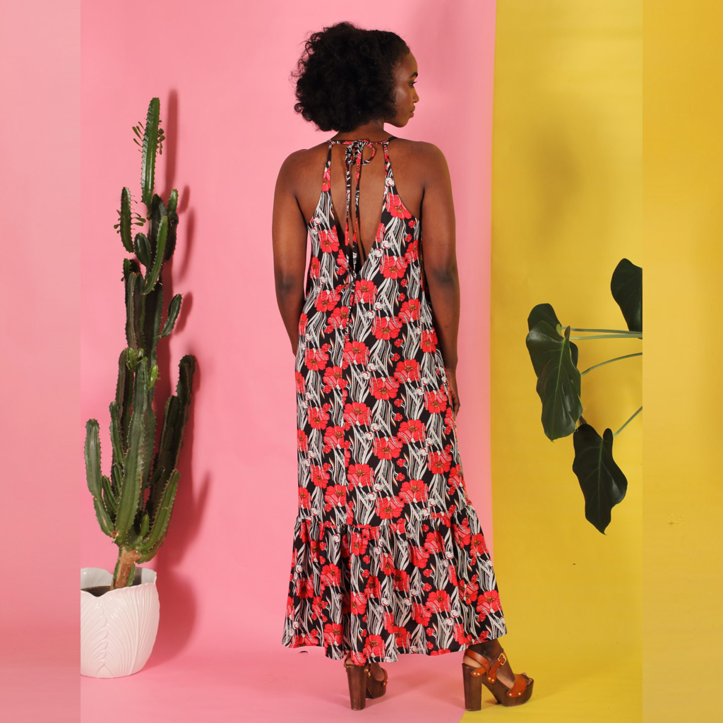 Saram_Blumen1 Volantkleid Saram mit Mohnblumen-Muster