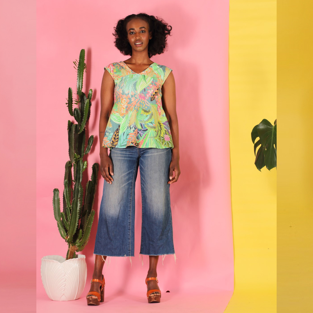 Shirt_Valita2 Shirt Valita mit floralem Muster rückenfrei