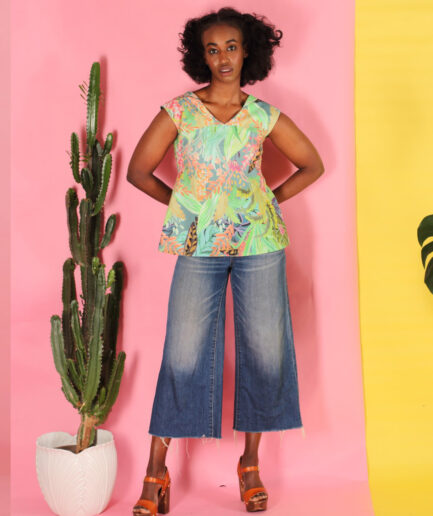 Shirt Valita mit floralem Muster rückenfrei