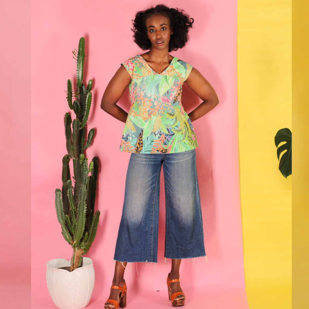 Shirt_Valita3 Shirt Valita mit floralem Muster rückenfrei