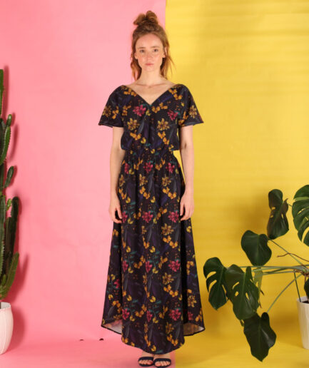 Longdress Vlaria aus floraler Bio Baumwolle