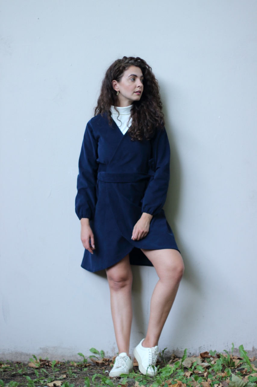 Cordkleid_blau_8 Large Wickelkleid aus Cord blau